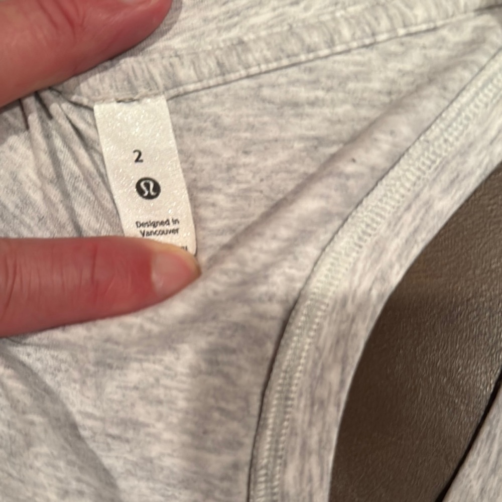 Lululemon Athletica Gray Sleeveless Racerback Tank - Picture 2 of 3